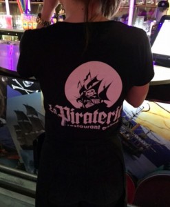 piraterie tee-shirt